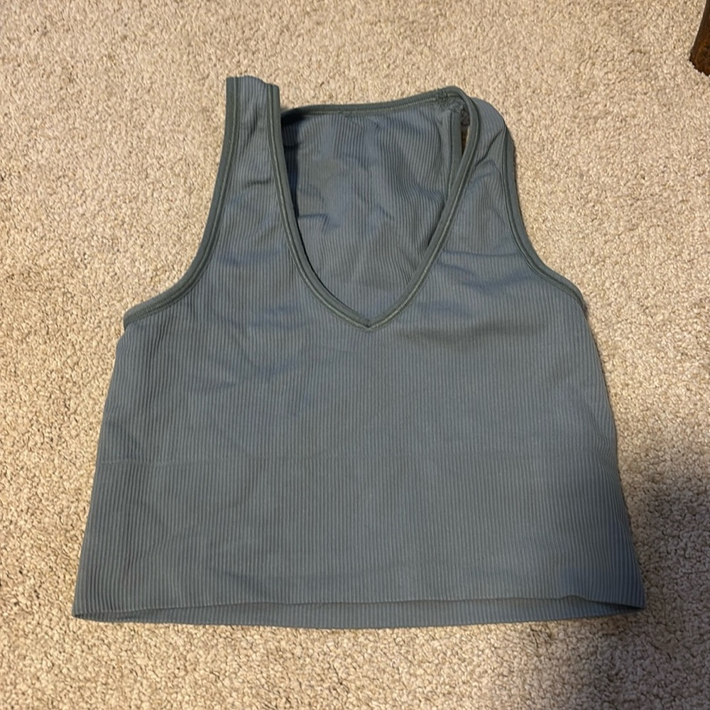 Crop Top / Workout Top